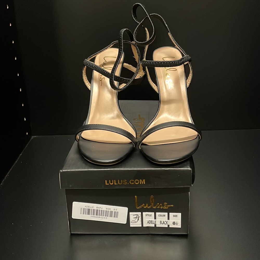 Lulu's Black Strappy Heels